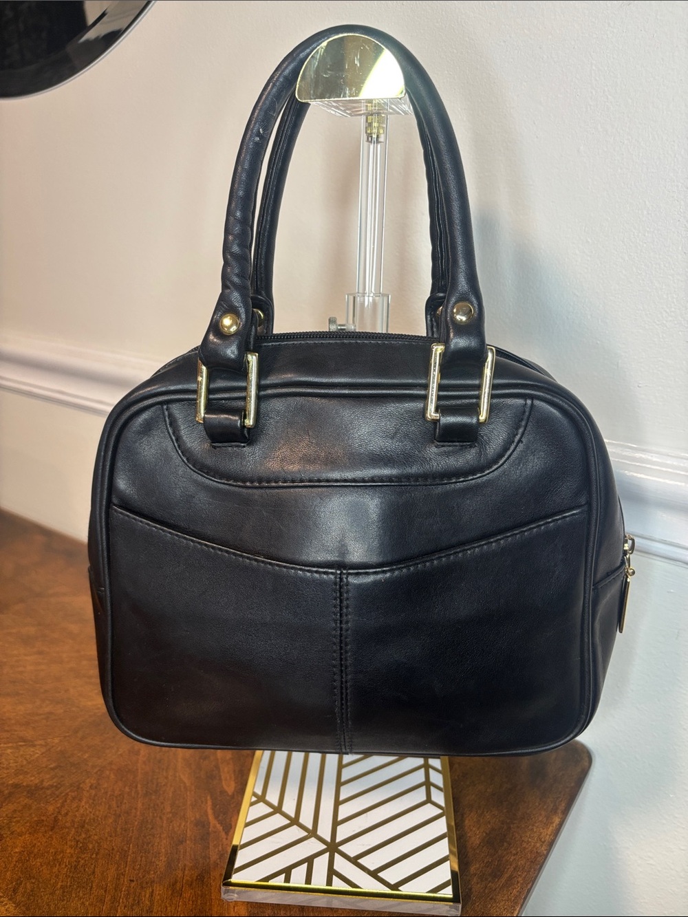 Tignanello Black Leather Satchel - Picture 3 of 16